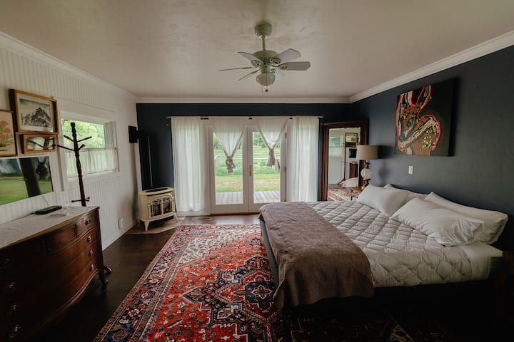 ห้องนอนใหญ่