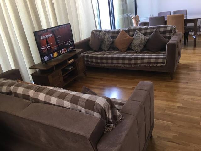 Lovely 2 BR Unit Next to Akbati & Tennis Academy gallery image 4