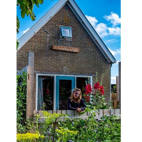 tiny-house Island cottage on Terschelling, Oosterend