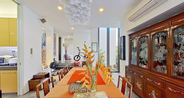 Modern Bedroom With En-suite, Lap Pool & Kitchen - Clementi