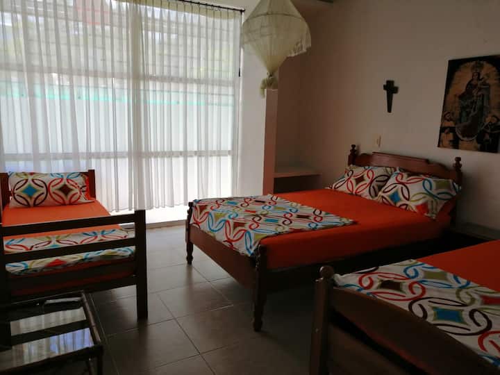 dhoma kryesore e gjumit