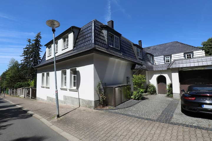 BohnApartments managed Airbnb listing 3