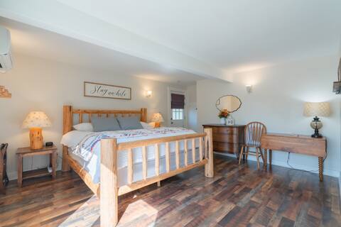 Cottage Suite