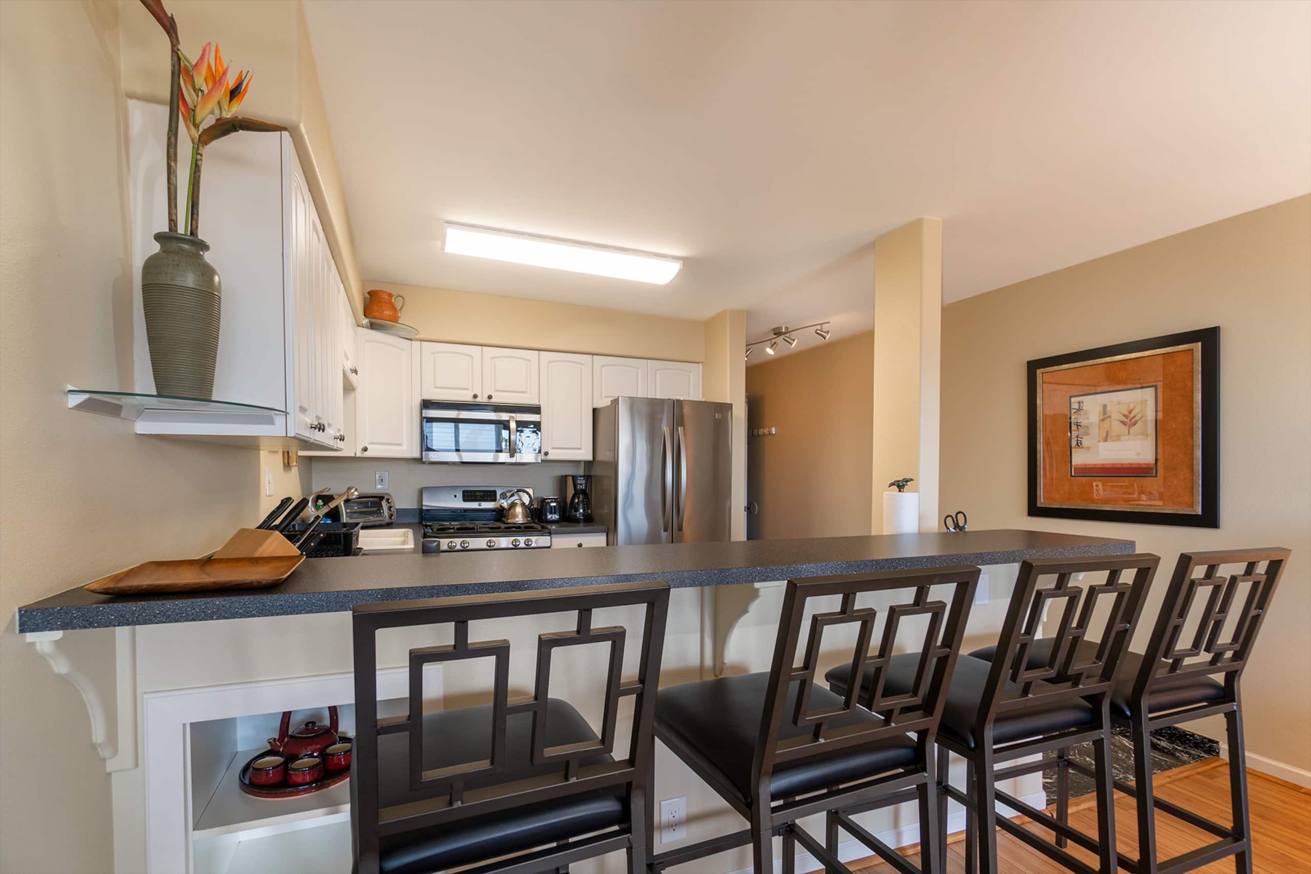 Condo in Kihei · ★4.79 · 1 bedroom · 2 beds · 1 private bath - Image 6