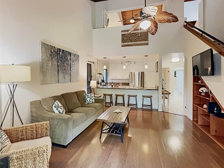 2 Bed/2 Bath Loft Located In Lush,tropical Complex - Kihei, HI