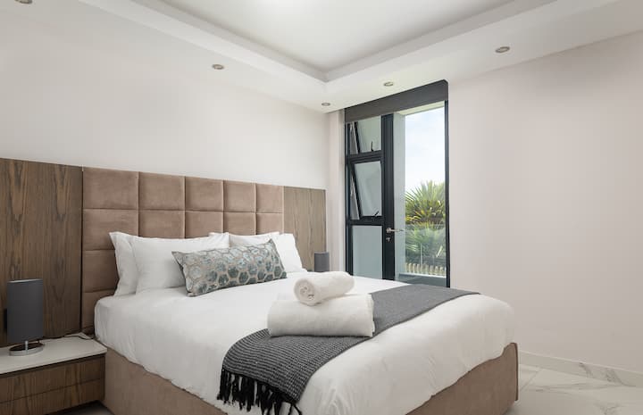 2 - ра спалня