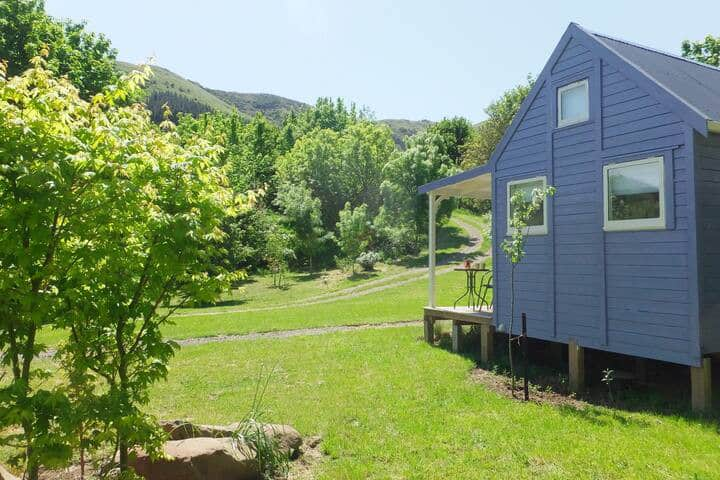 Kowhai Cabin, Little River: Be Nurtured by Nature