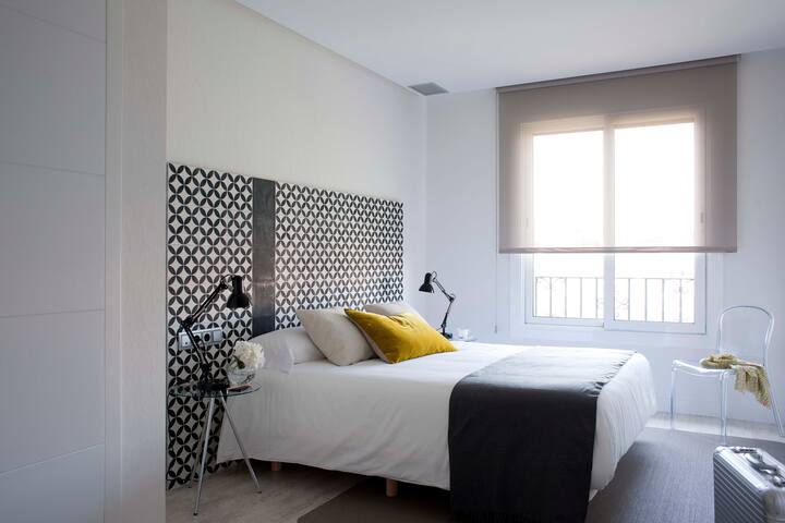 Roomy Nordic-Designed Apartment in the City Center gallery image 2