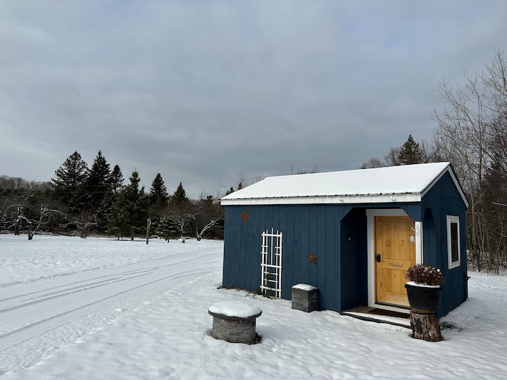 Cortland Sleeping Cabin 