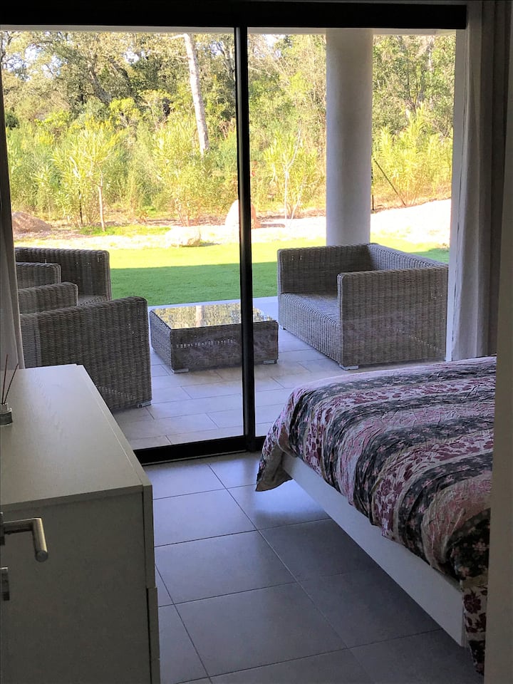 2号卧室通往露台