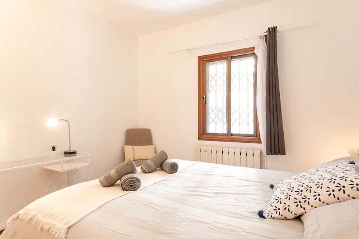 საძინებელი 1