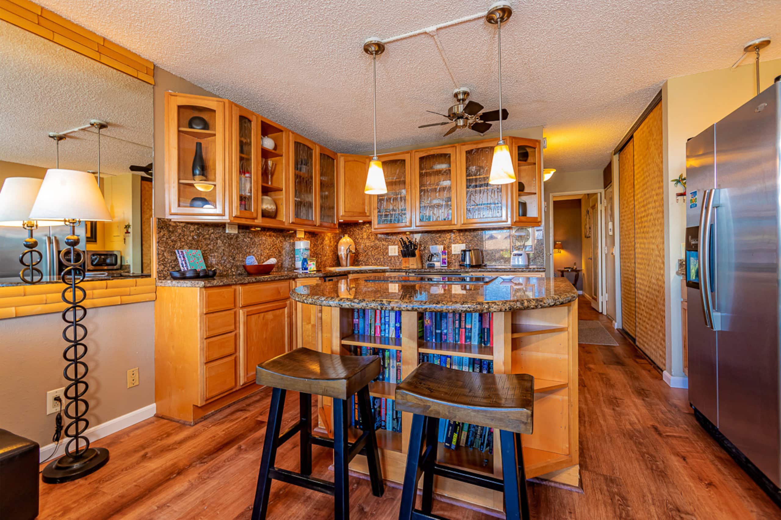 Condo in Kihei · ★4.84 · 1 bedroom · 2 beds · 1 bath - Image 2