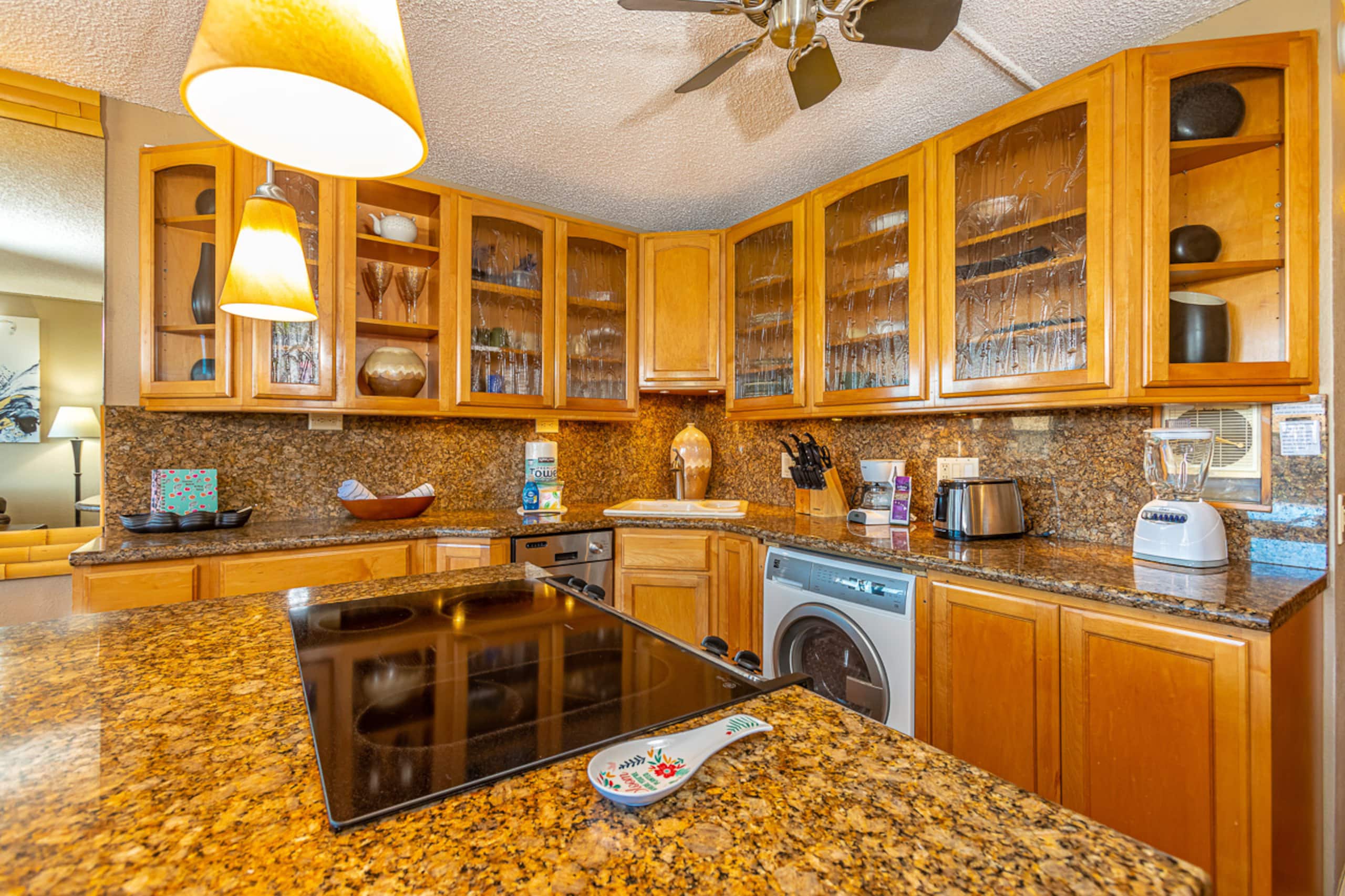 Condo in Kihei · ★4.84 · 1 bedroom · 2 beds · 1 bath - Image 10