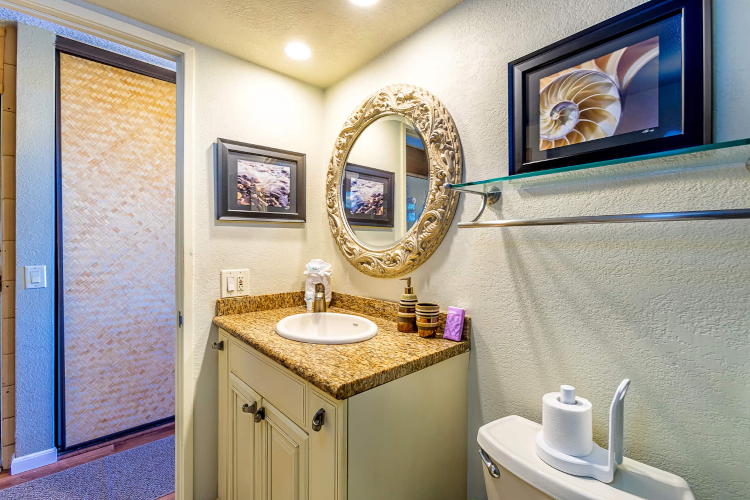 Condo in Kihei · ★4.84 · 1 bedroom · 2 beds · 1 bath - Image 11