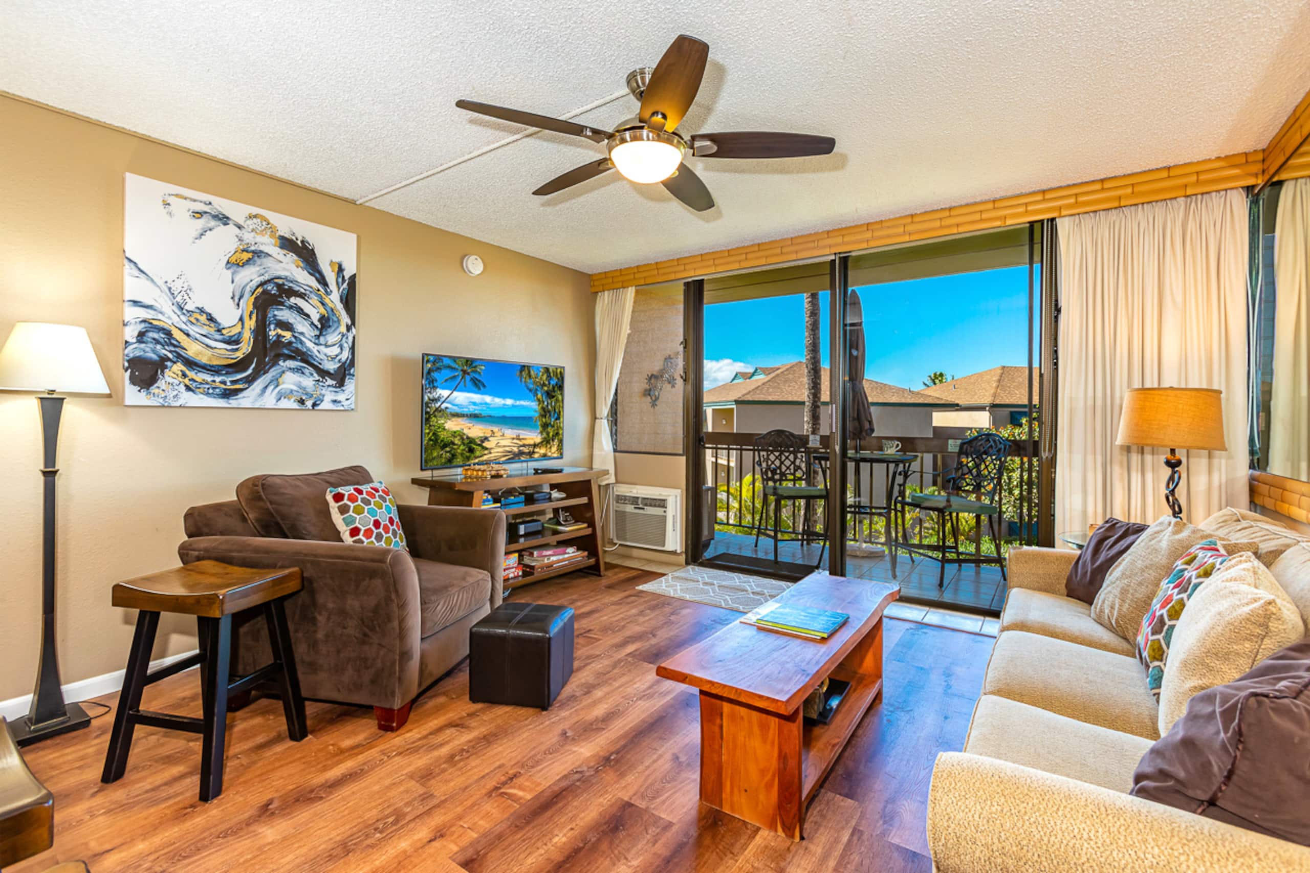 Condo in Kihei · ★4.84 · 1 bedroom · 2 beds · 1 bath - Image 5