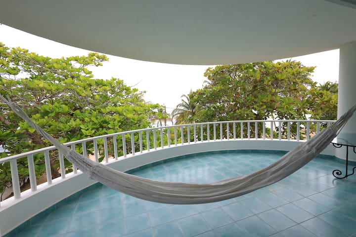 Balcón habitación principalmente