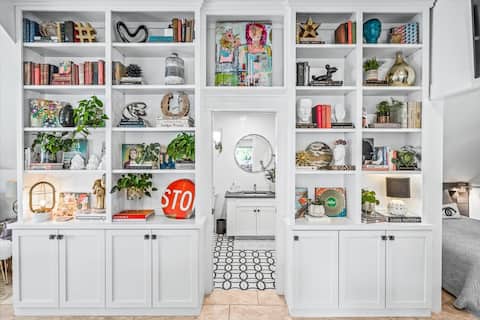 DOWNTOWN STUDIO C, Top 10 Airbnb