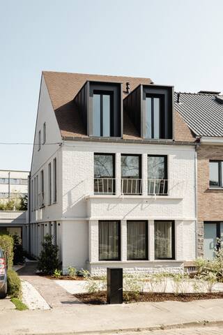 Your Luxury Home Away from Home 2 gallery image 2