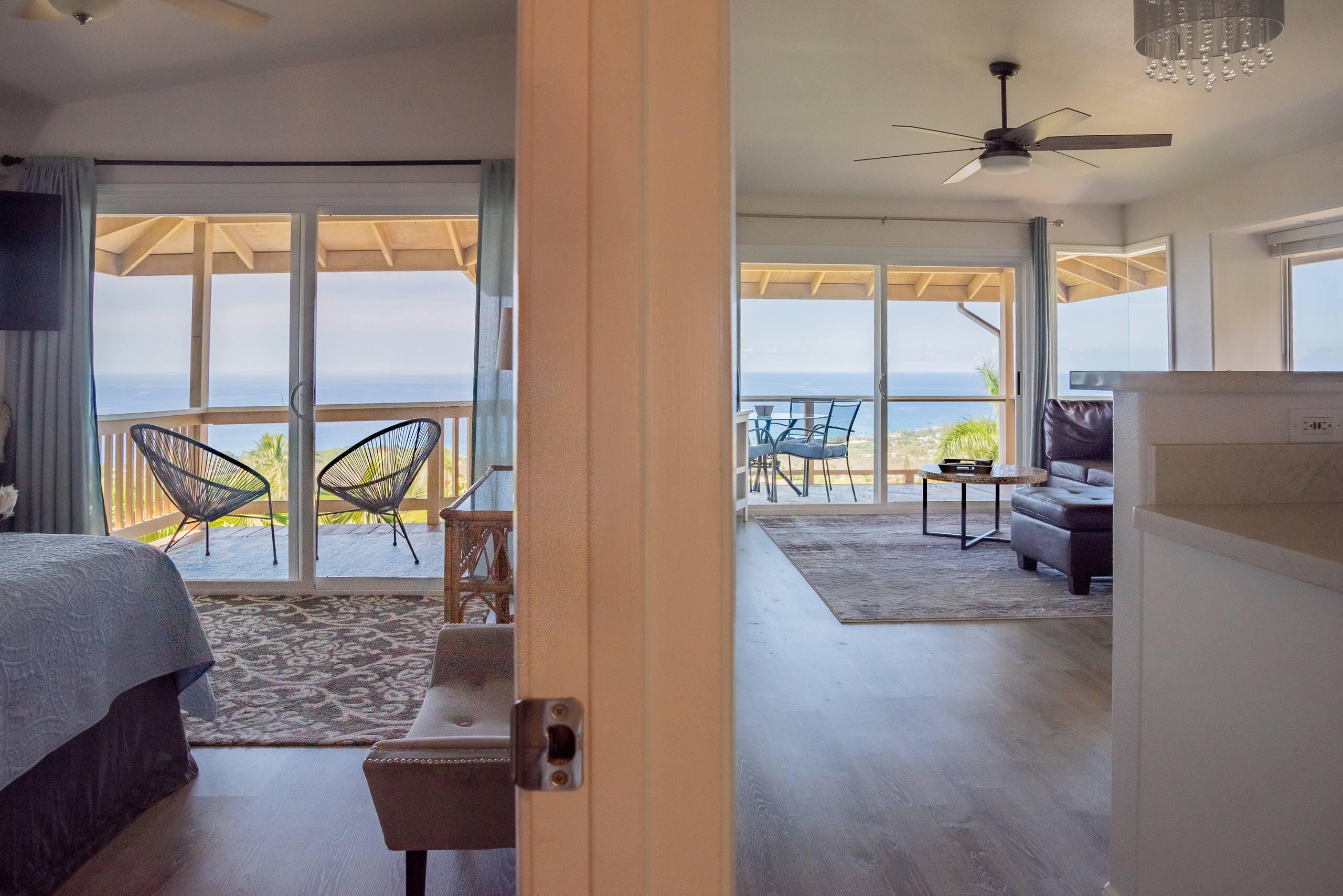 Home in Kailua-Kona · ★4.97 · 2 bedrooms · 2 beds · 1.5 baths - Image 12