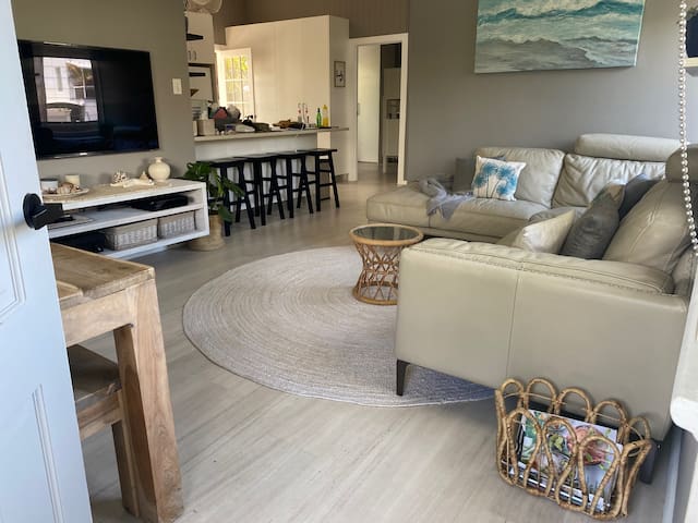 Family Beach Side Holiday Dream