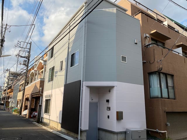 【西新宿1】3stories/3bedrooms/8people/71㎡/Wi-Fi