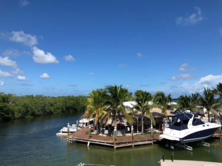 airbnb yacht florida keys