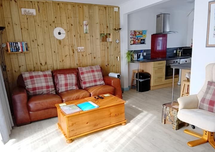 Top 10 Airbnb Vacation Rentals In Kessingland, UK Updated 2024 Trip101