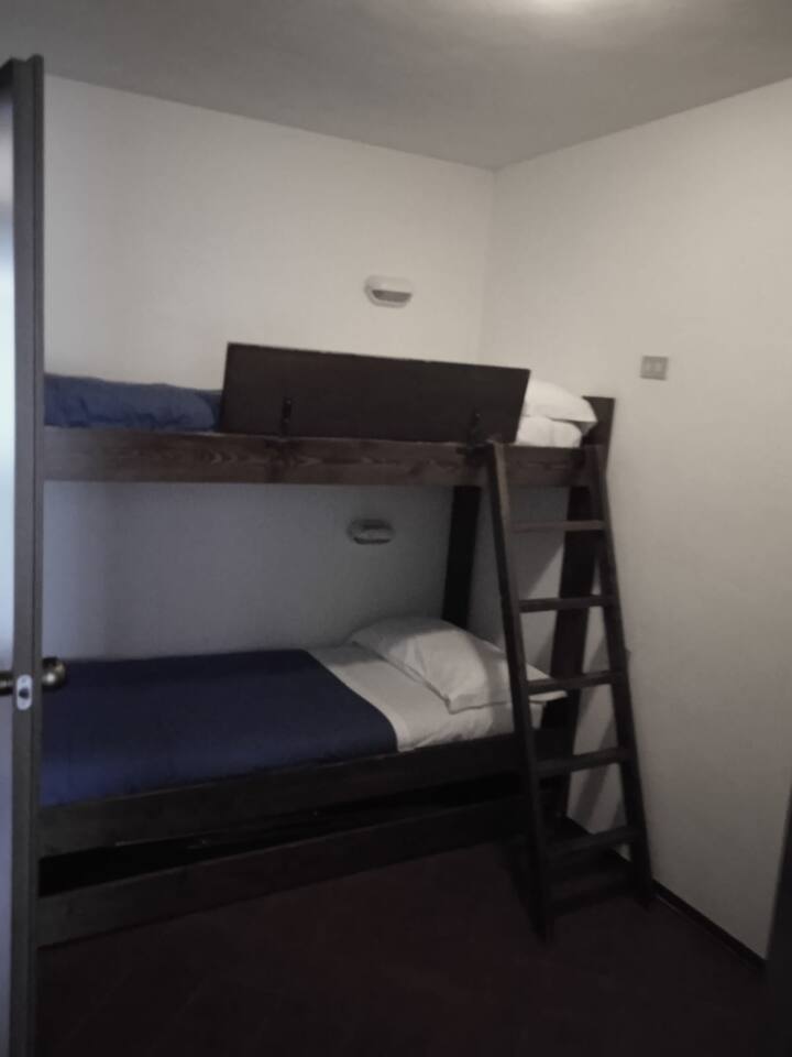 Segundo dormitorio con literas