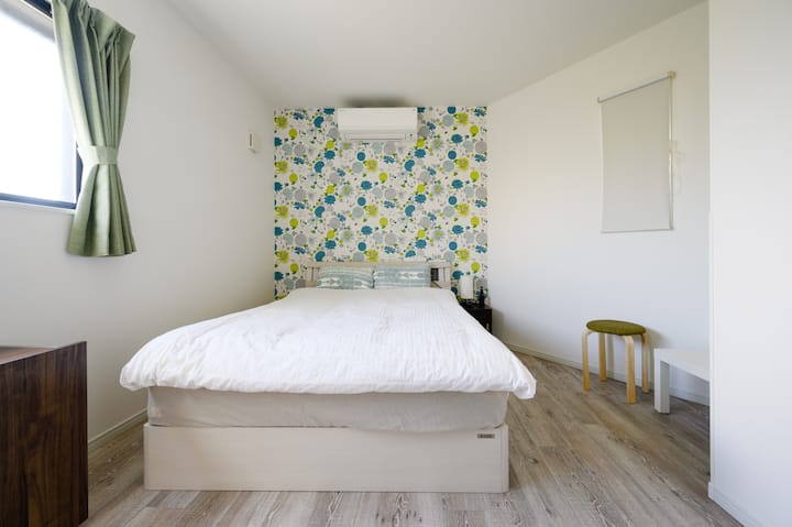 1F Schlafzimmer