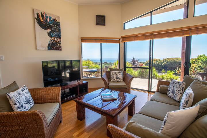 Villa – Bussell gallery image 5