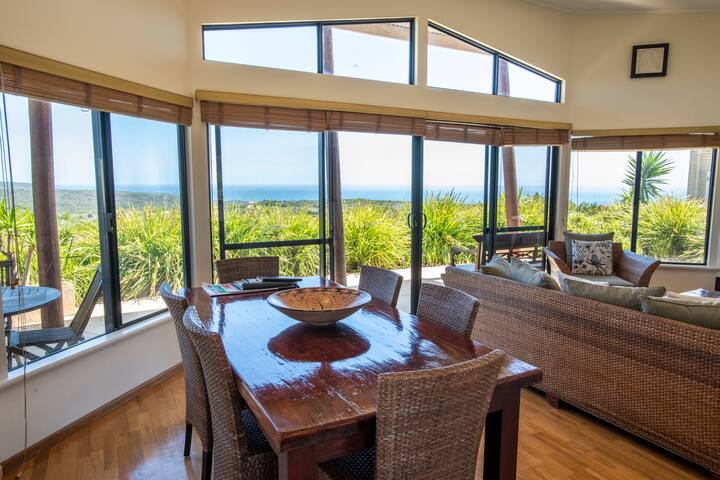 Villa – Isaacs – 2 night gallery image 3