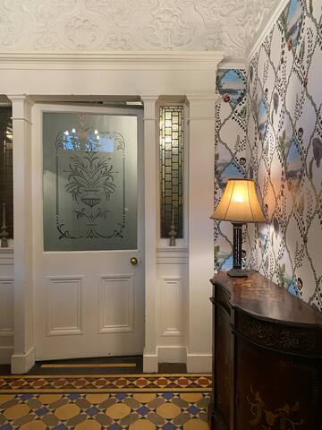 A fabulous Town House (licence no: EH-70296-F) gallery image 4