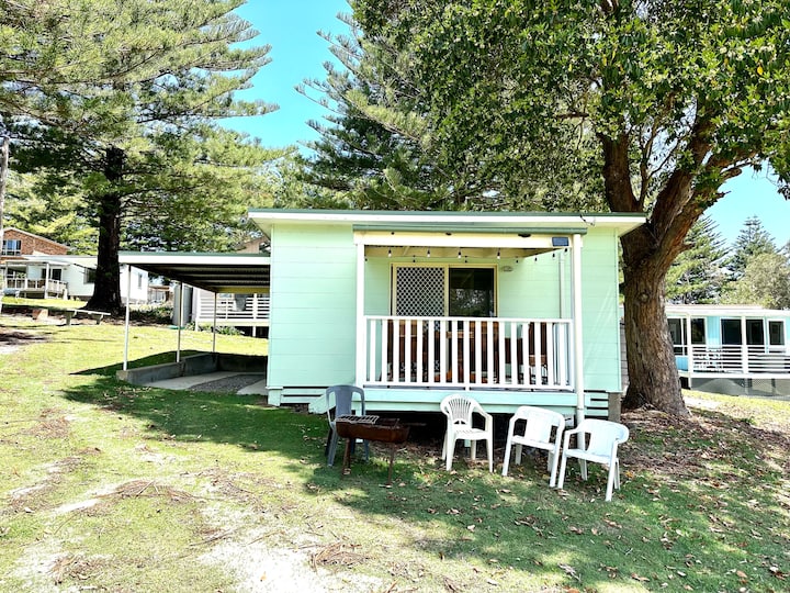 Kioloa Beach Cabin 3 - Bawley Point