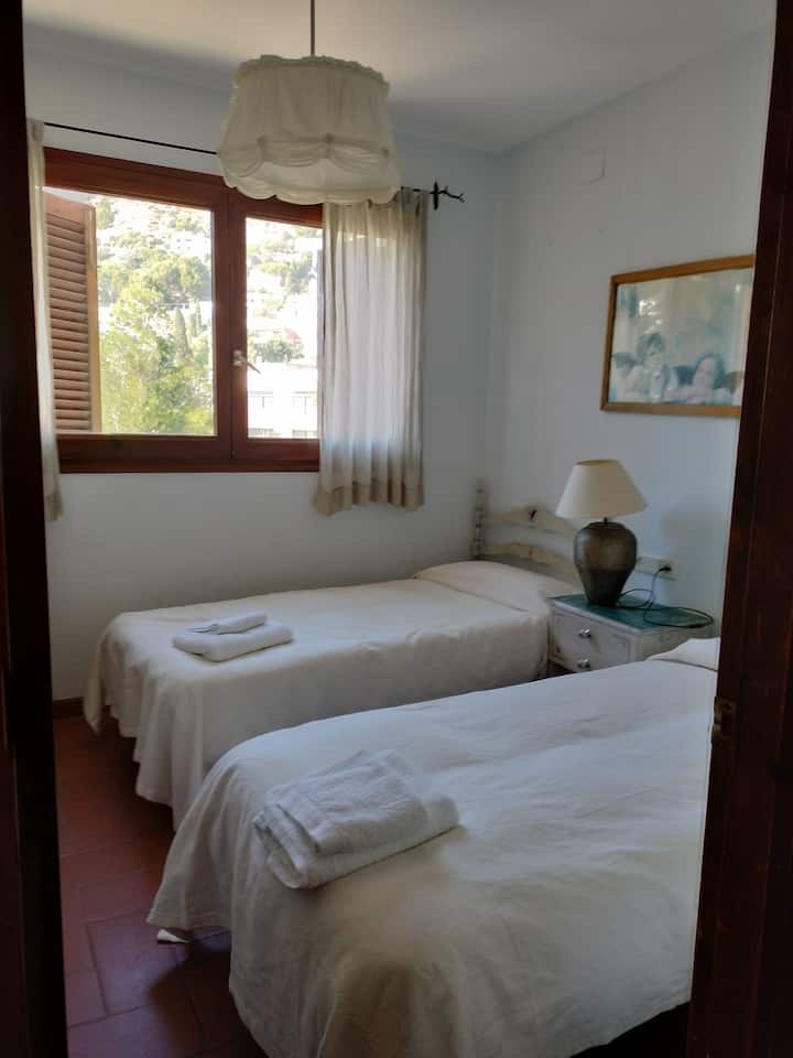 غرفة النوم 1