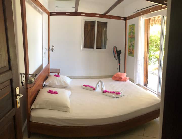 Dormitorio 2 + baño - inodoro