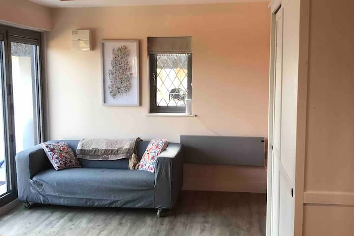 Cosy Detached Barn With Private Parking - Cranfield University