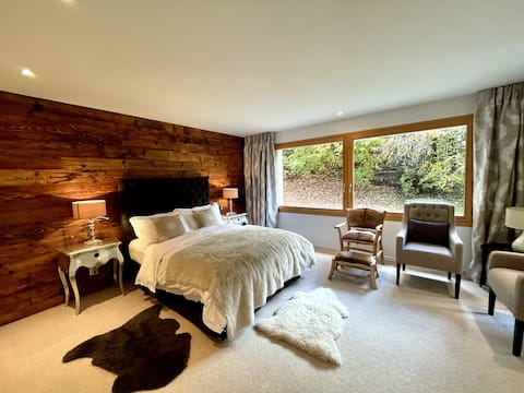 Spacious Family Apt Flims close to Lake Cauma