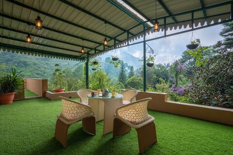 Sanjwat Homestays-Largest 4BR Luxury Orchard Villa