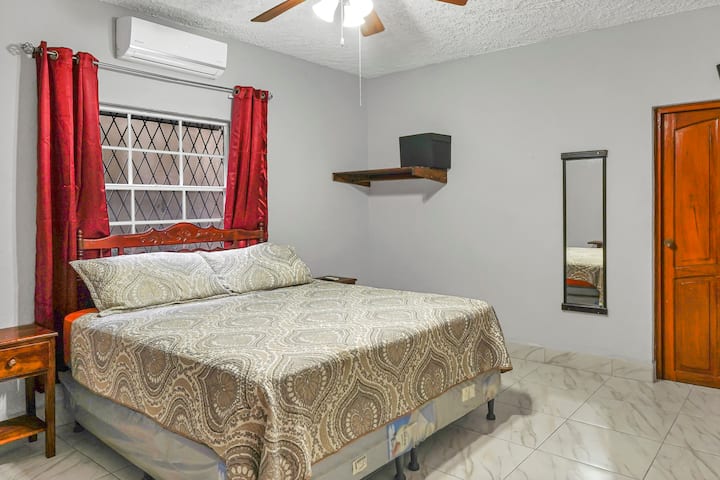 Dhomë gjumi 4