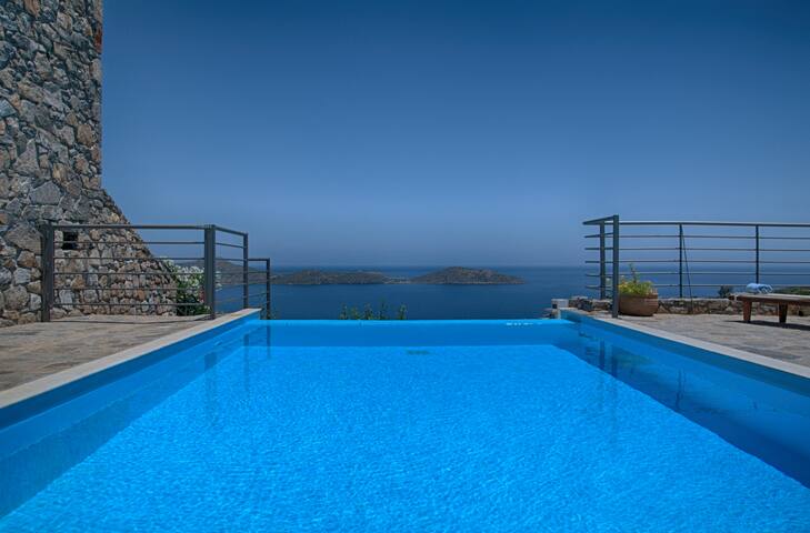 Elounda Solfez Villa (3 bedroom) gallery image 3
