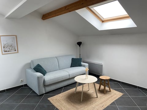 Studio close to the Plateau de Saclay and Paris