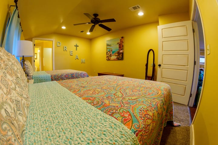 "Dream Room" suite with private bathroom.
