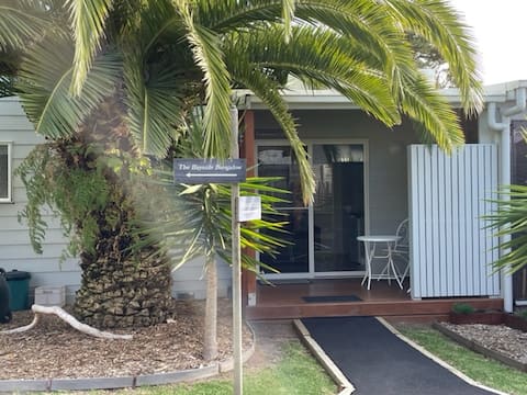 Hobsons Cabin - Perfect for couples or singles.
