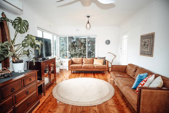 Craypot Cottage – Port Campbell, Victoria gallery image 2