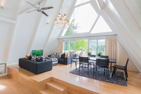 Apex Chalet