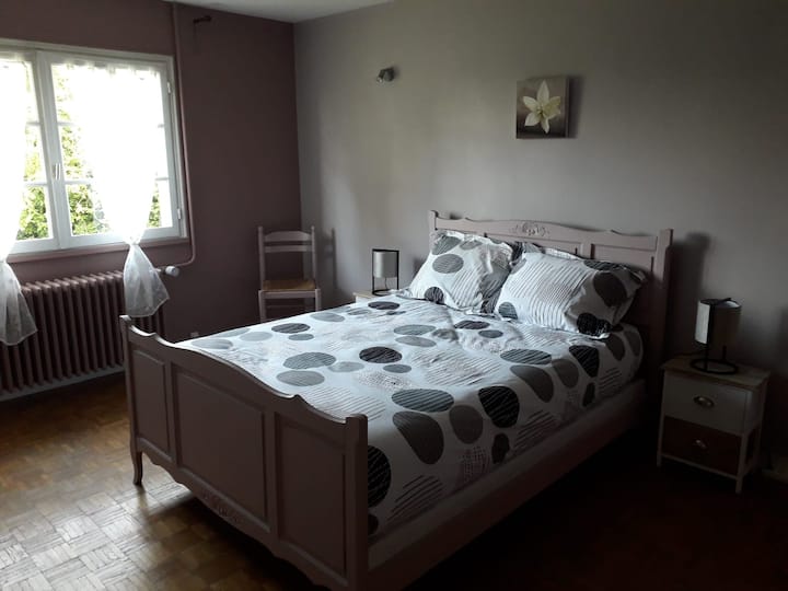 غرفة النوم 2