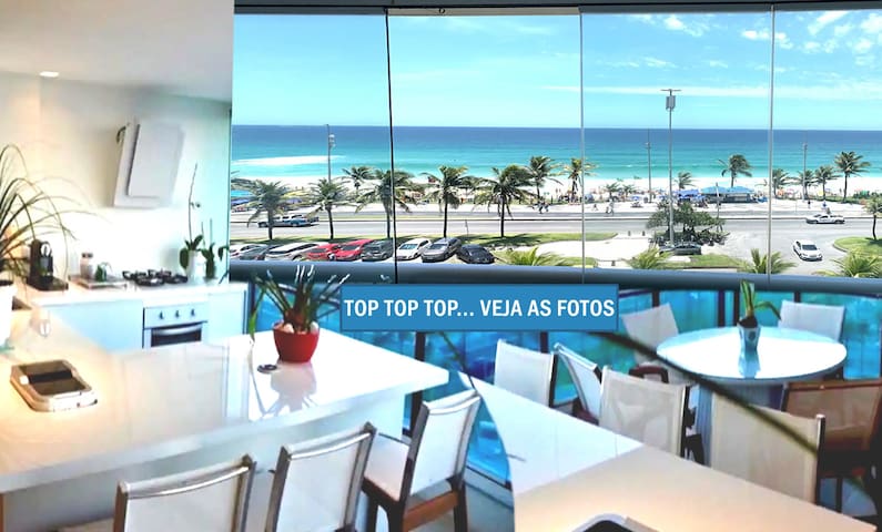 Luxuoso e Decorado 4 Quartos Frontal Mar Barra