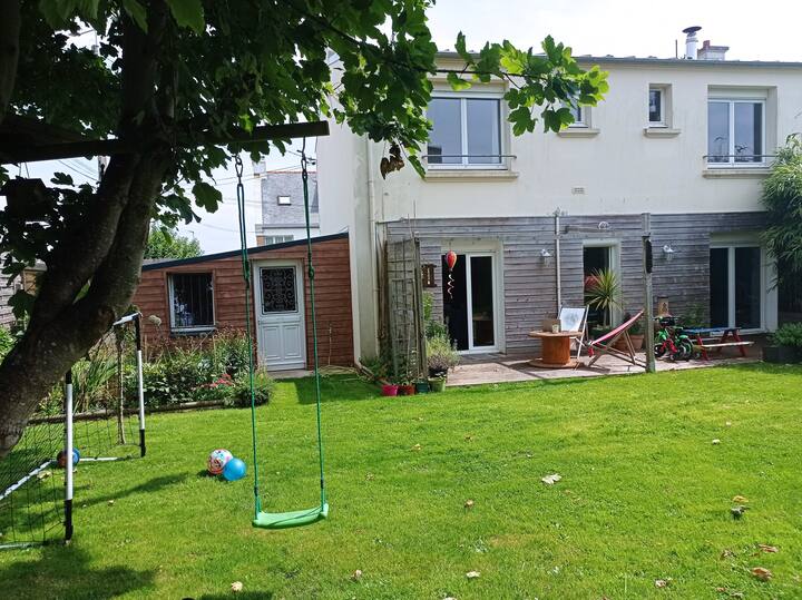 Charming townhouse Houses for Rent in Brest, Bretagne, France Airbnb