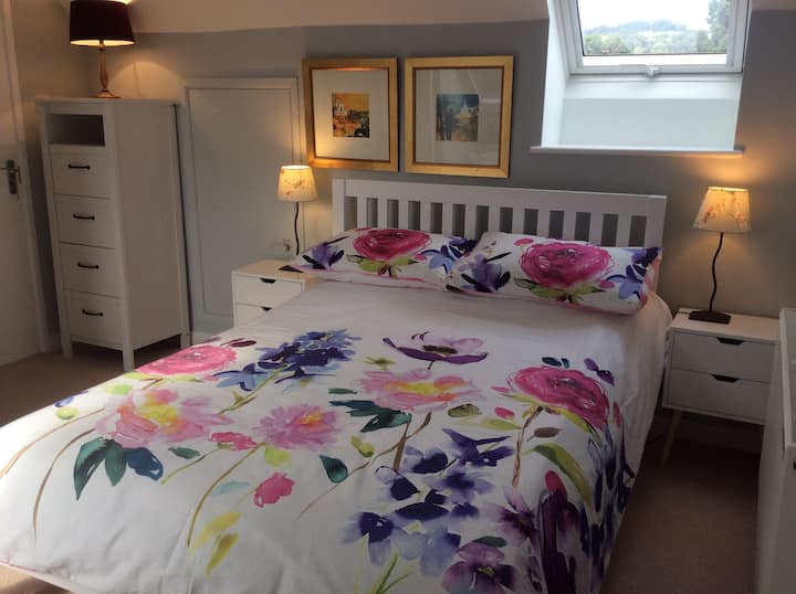 The loft, double with ensuite, in Houses for Rent in