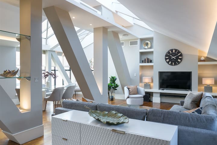 Striking Portland Penthouse By Regent’s Park
